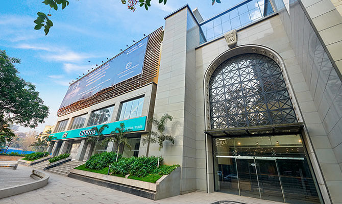 Sterling and Wilson Hybrid & Energy Storage - Neptuan Mall, Mumbai