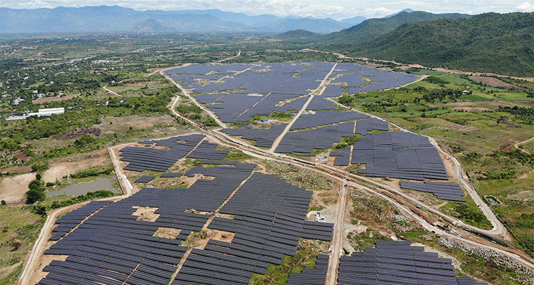 HT < Panels in India